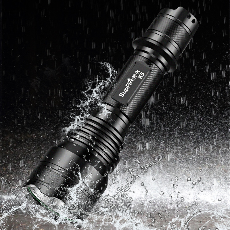神火X5騎行防身防水強光手電筒圖片3